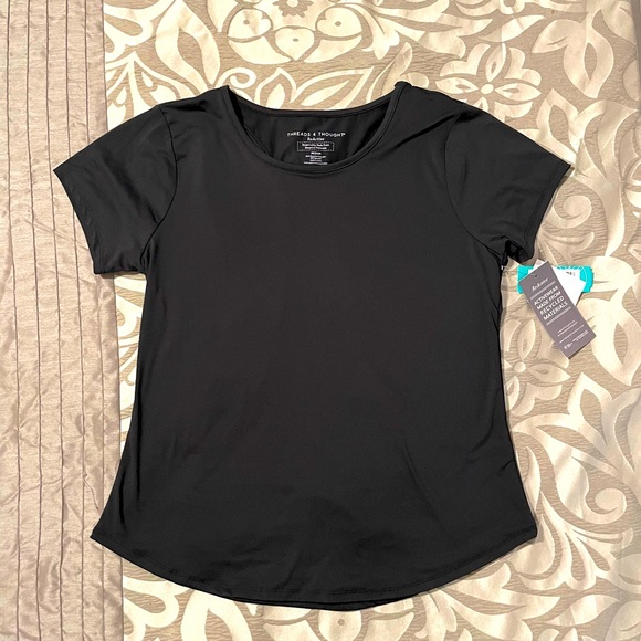 thread for thought Tops - Thread for thought activewear top